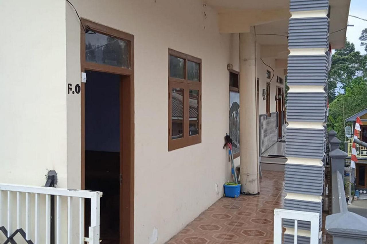 Ambar Tosari Homestay At Desa Wisata Bromo Pasuruan Exteriör bild